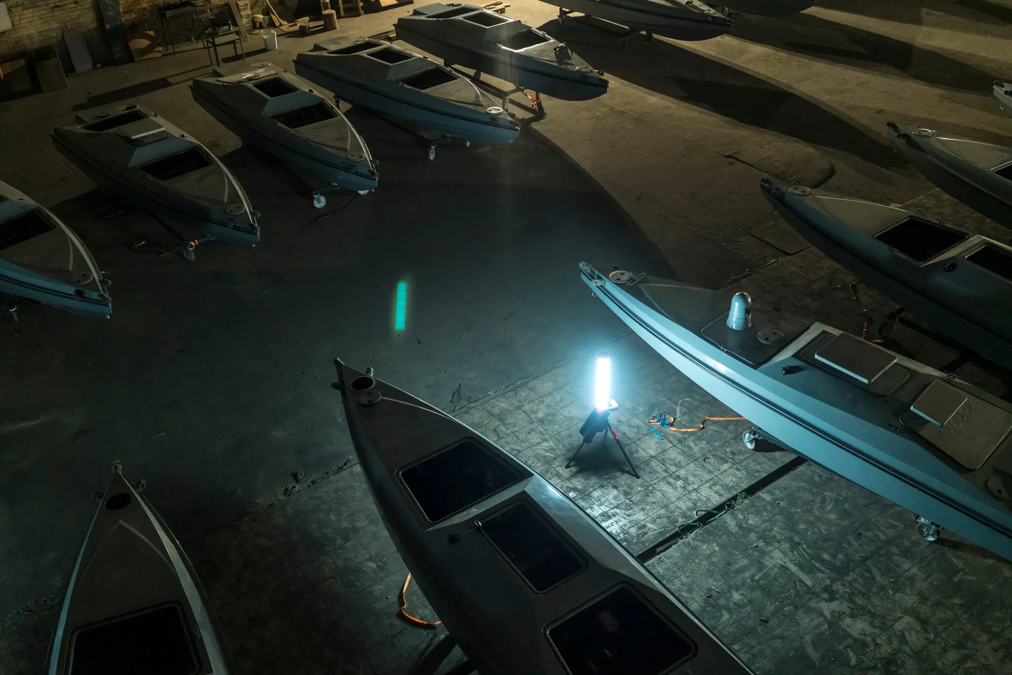 Тамань під вогнем дронів: удар по чорноморській логістиці РФ і ціні війни